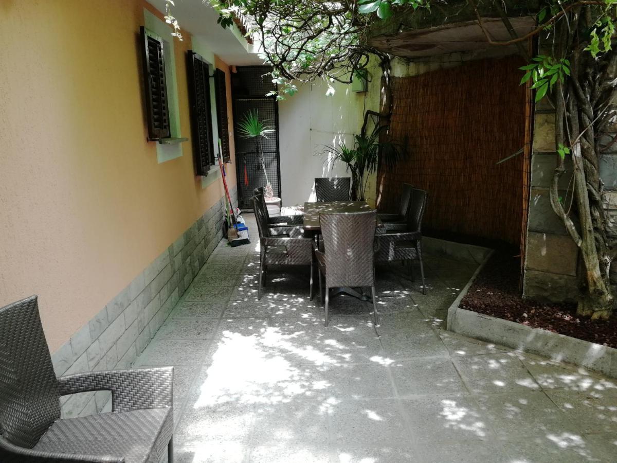 Apartmaji Z Fizine Portoroz Bagian luar foto
